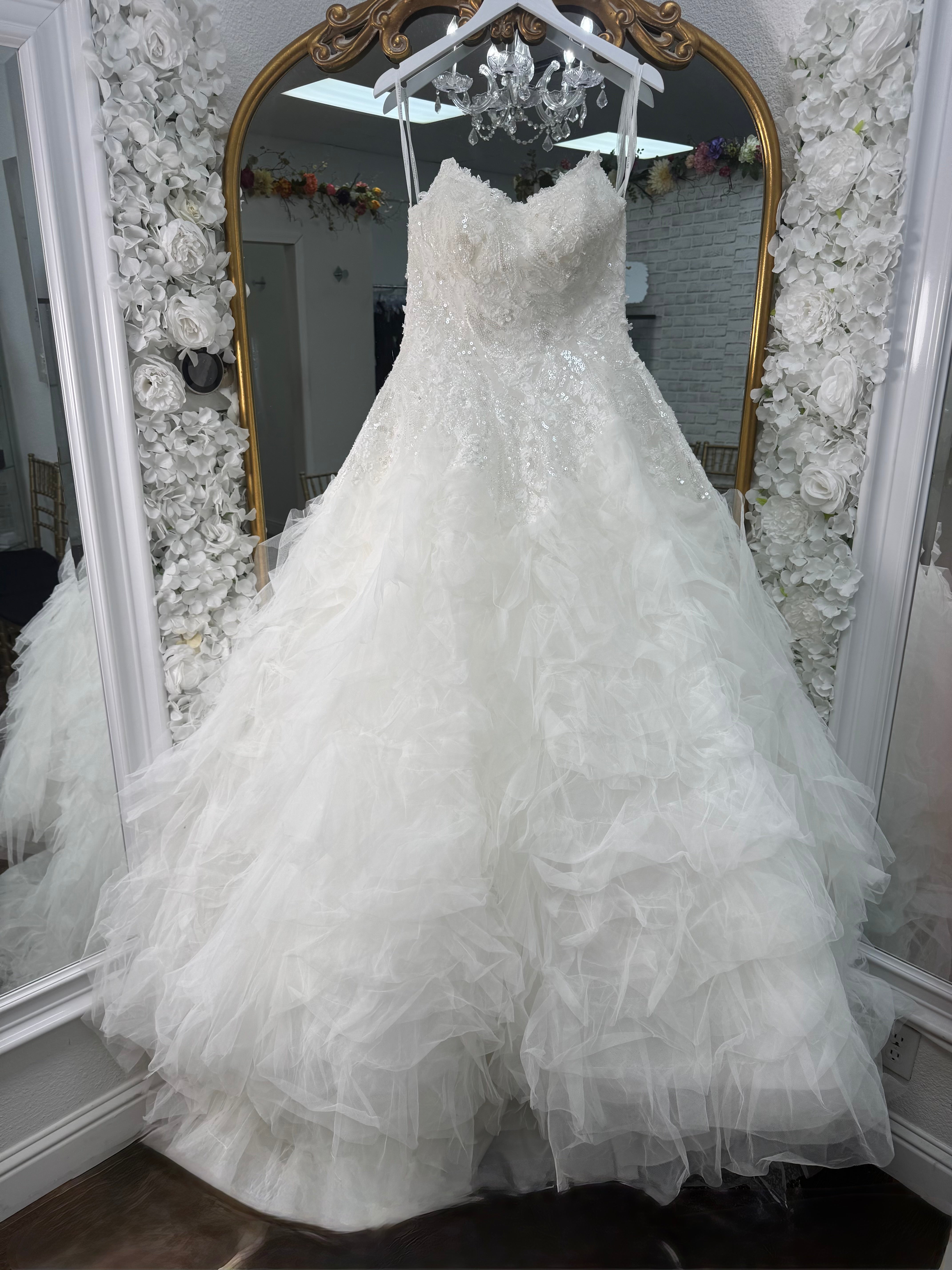 Allure Couture C691 Sample