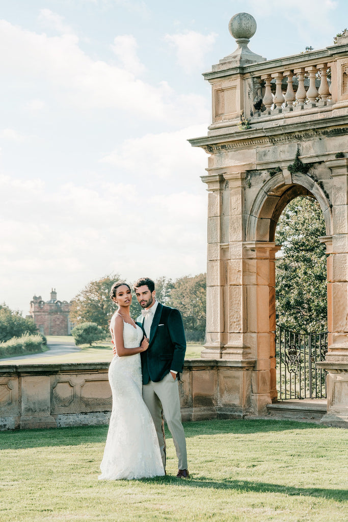 Allure Bridals 9711 Sample