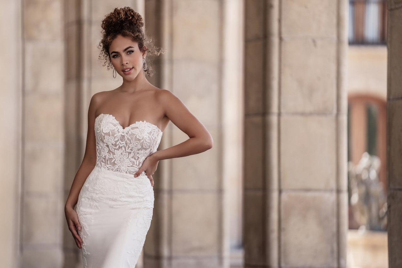 Allure Bridals A1110 Sample