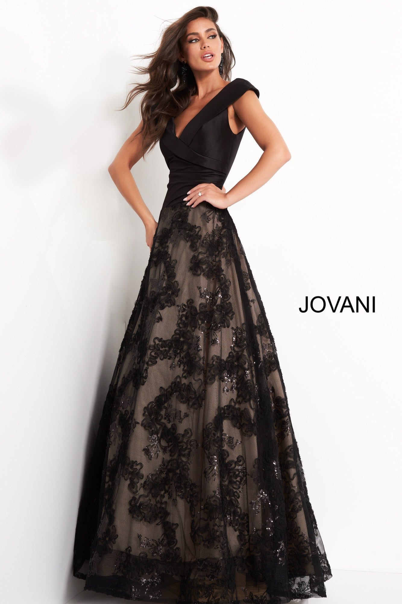 Jovani 03330