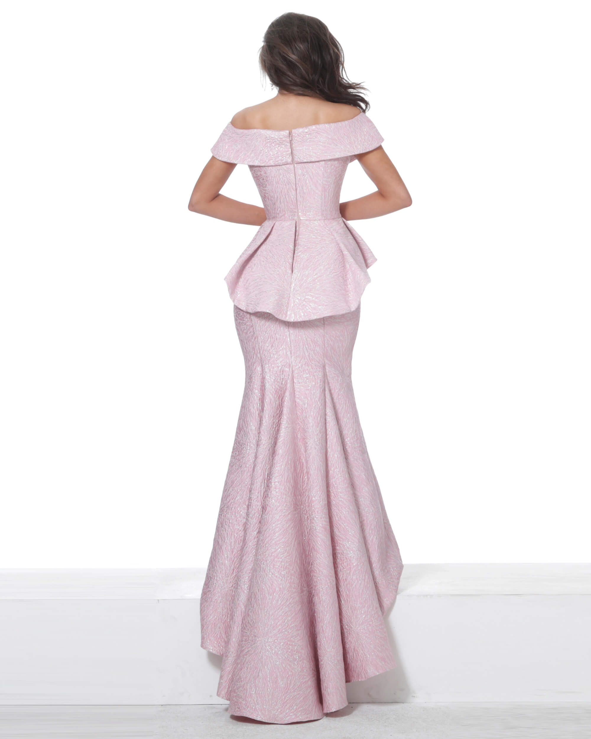 Jovani 03944